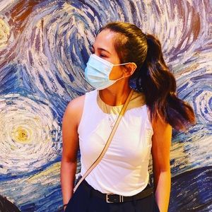 Meet your Posher, Carylle